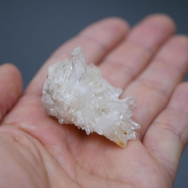 四川省産 菊花水晶 クラスター 1点物 約23g 天然石・置き物 空間 浄化