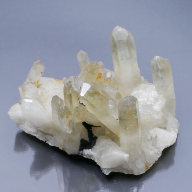マダガスカル産 煙水晶 天然スモーキークォーツクラスター 1点物 約255g 天然石・置き物 空間 浄化 除障 魔除け ポスト投函配送不可_2