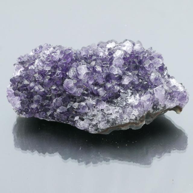 ウルグアイ産アメジストクラスター 濃紫色 1点物 約143ｇ 天然石 置き物 浄化 金運 恋愛運 癒し