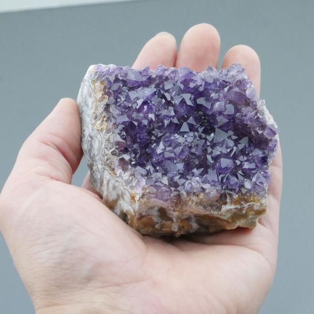 ウルグアイ産アメジストクラスター 濃紫色 1点物 約226ｇ(シトリン共生） 天然石 置き物 浄化 金運 恋愛運 癒し_4