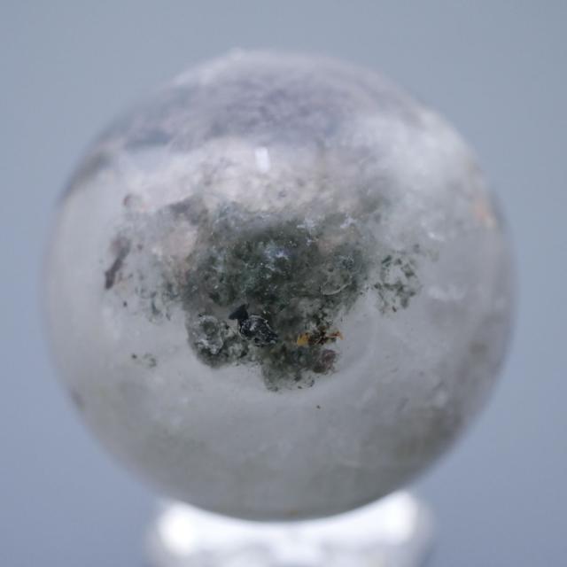 ガーデンクォーツ 庭園水晶 丸玉 52.8mm 202g 天然石 置物 台座は付属しません_1