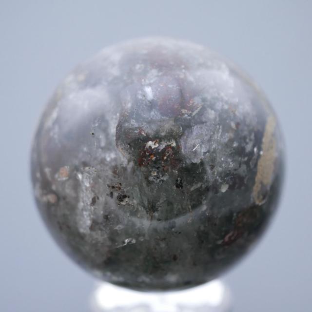 ガーデンクォーツ 庭園水晶 丸玉 57.2mm 247.5g 天然石 置物 台座は付属しません