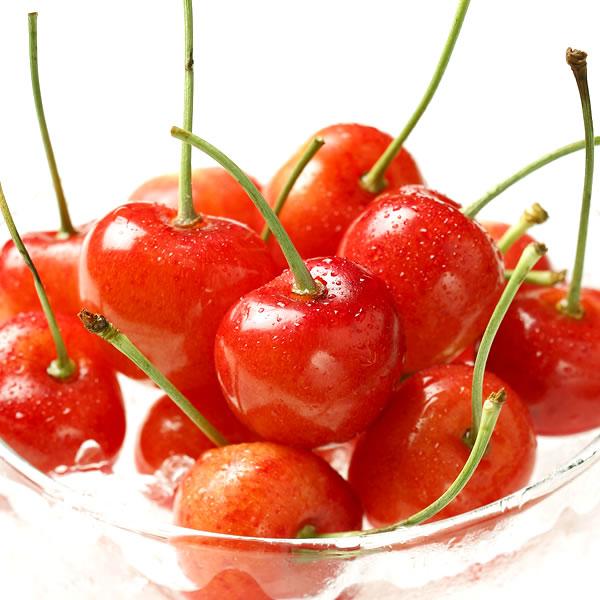 【予約】山形県産 晩生 さくらんぼ (貯蔵品/秀品/2Lサイズ/1箱300g入り/化粧箱入り/冷蔵便) 晩生 お届け日時指定OK 旬 露地物 サクランボ お中元 ギフト 贈り物 お祝い お礼 ご家庭用 山形県 果物 フルーツ お取り寄せ