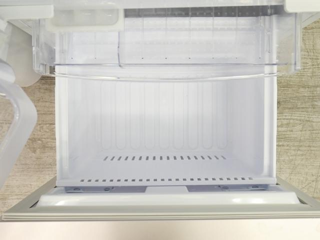 シャープ製/19年式22年式/137L,5.5kg/中古家電2点セット_4