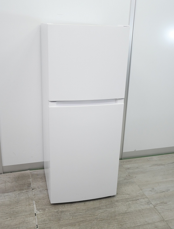 【送料込】Haier製 冷凍冷蔵庫 181L OBBR-181A Haier製/2022年式/181L/冷凍冷蔵庫/OBBR-181A