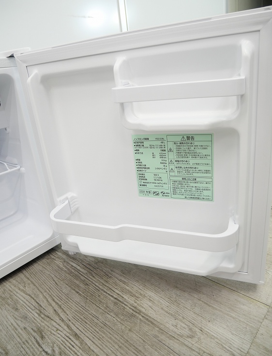 j201 REFAGE YRZ-C05L 1ドア冷蔵庫 46L 2024年製 REFAGE YRZC05L 1ドア冷蔵庫 46L - メルカリ
