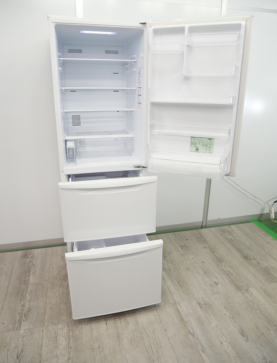 I594\" Panasonic 365L 3ドア 冷蔵庫 NR-C373C-W I594