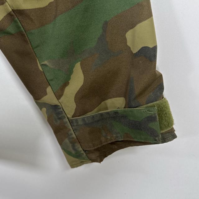 古着 ミリタリージャケット ECWCS GORE-TEX ウッドランドカモ