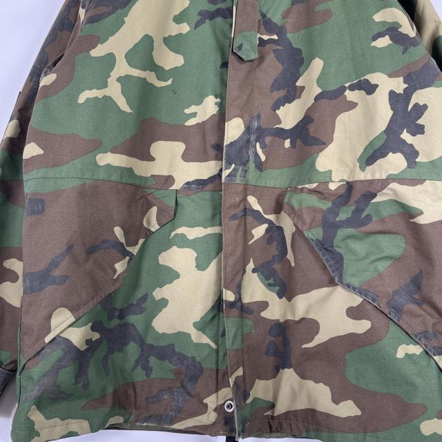 古着 ヴィンテージ ミリタリージャケット ECWCS GORE-TEX ウッドランドカモ ゴアテックスパーカー 米軍 実物 medium  long_2