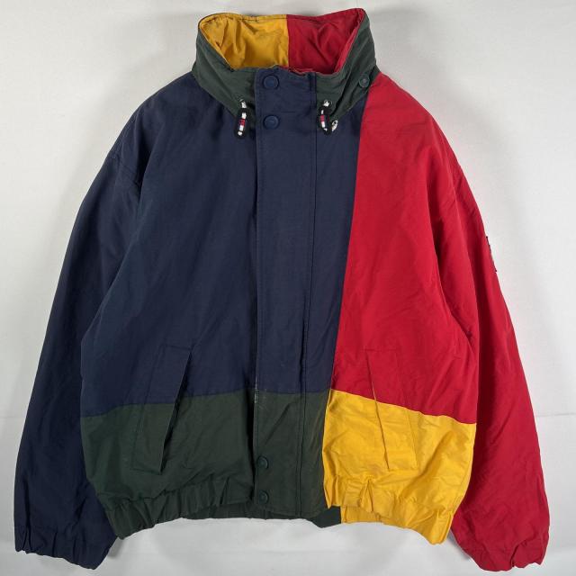 古着 90s/90年代 トミーヒルフィガー   ナイロンジャケット 収納フード ワンポイントロゴ M レッド マルチカラー メンズ