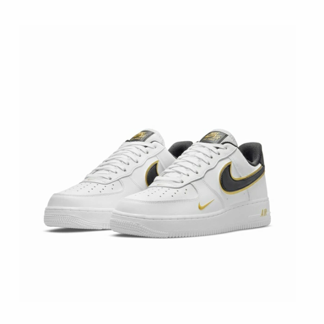 NIKE AIR FORCE 1 07 LV8 ナイキ エアフォース1 ロー ダブルスウッシュ ホワイト DA8481-100 メンズ レディース　スニーカー