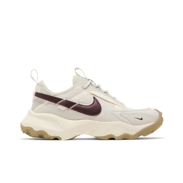 NIKE TC 7900 LIGHT BONE PALE IVORY NEUTRAL OLIVE BURGUNDY CRUSH ナイキ ウィメンズ TC 7900 ライトボーン ペールアイボリー ニュートラルオリーブ バーガンディクラッシュ DD9682-003