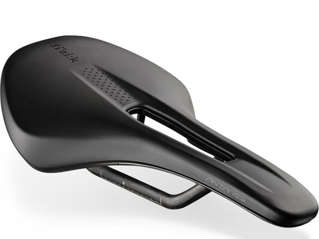 FIZIK(フィジーク) ANTARES VENTO R1 カーボンレール ブラック 140mm