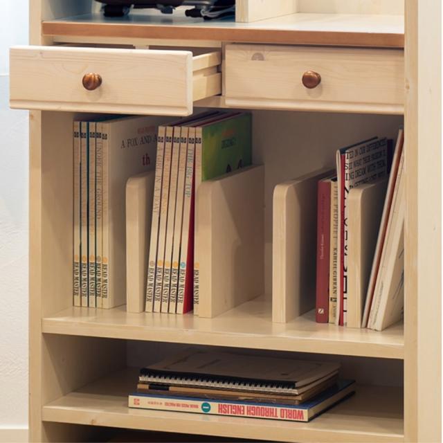 ランドセルラック トライ-P/kiduku 幅60×高さ110×奥行き34.5cm カントリー調の学校用品ひとまとめラック 格納式フック付き オープン棚 木製 ナチュラル ランドセル置き場 送料無料_6