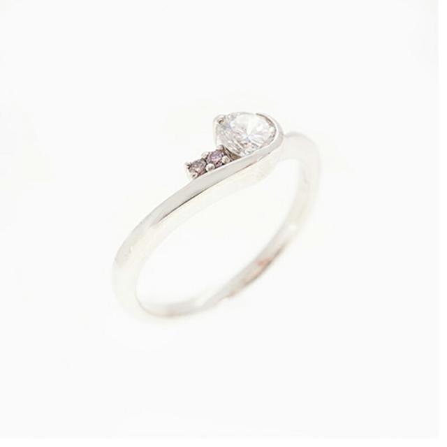 【ju182】 リング Pt900 プラチナ ピンクダイヤモンド ダイヤモンド 0.293ct/0.02ct 10.5号 未使用【中古】レディース