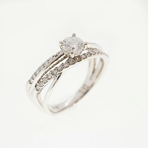 ju309】 リング K18WG ホワイトゴールド ダイヤモンド 0.350ct/0.26ct 