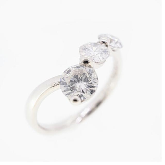 【jv449】 リング Pt900 プラチナ ダイヤモンド 0.460ct/0.276ct 9号 未使用【中古】レディース
