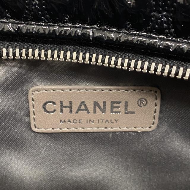 ★最終価格【6ed4711】シャネル ショルダーバッグ フラワーステッチ パテントレザー ブラック シルバー金具【中古】レディース_4