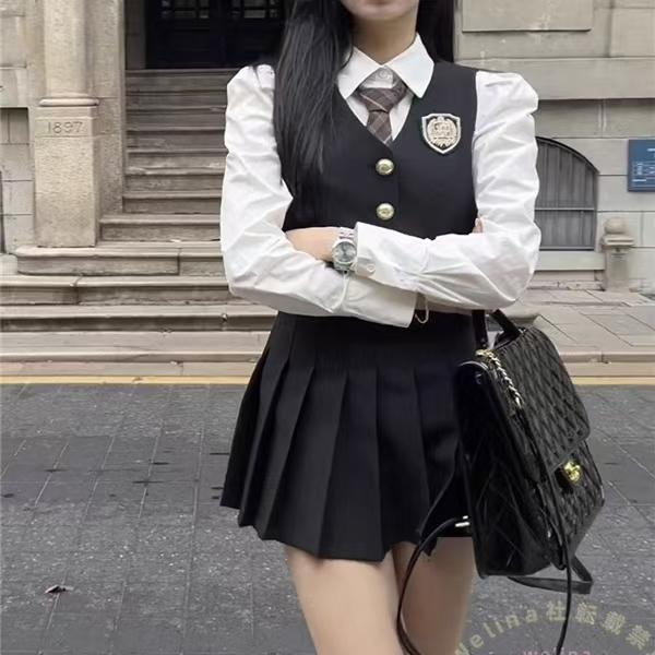 卒業式制服セット 女の子韓国風4点白シャツネクタイ Welina（株） 150-160cmベストプリーツスカート 卒服なんちゃって制服小中高生コーデ