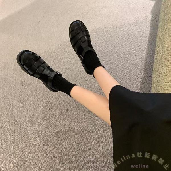 本革グルカサンダル Welina（株） 厚底ウェッジソールで歩きやすい レディース用牛革サンダル、ぺたんこでおしゃれなデザイン 6,897円