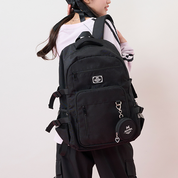 メゾピアノ ポーチつき　マルチカラーナイロンリュック　大 メゾピアノ ポーチつき マルチカラーナイロンリュック 大 メゾピアノ