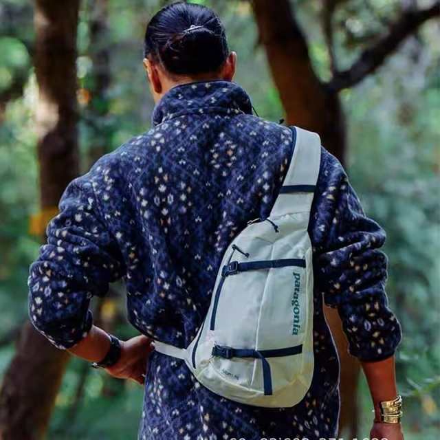 パタゴニア Atom Sling 8L ワンショルダー ボディーバッグ パタゴニア