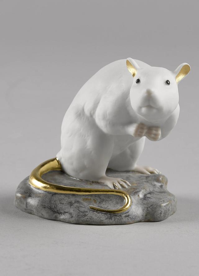The Rat 小 LLADRO リヤドロ  置物 ネズミ 鼠 オブジェ インテリア 人形 磁器 おしゃれ スペイン プレゼント 玄関 お祝い 新築 開業 癒し リビング 寝室 事務所 オフィス 【正規品】01009123