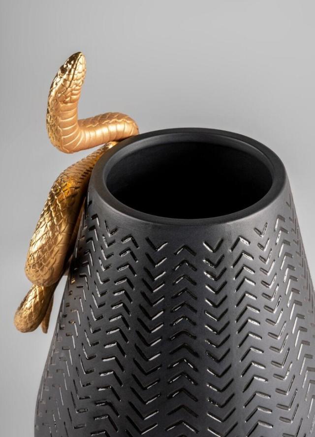 LLADRO リヤドロ蛇置物 LLADRO リヤドロ 十二支 The snake 蛇 ヘビ