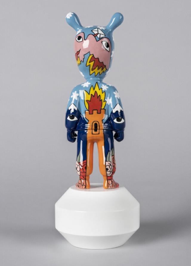 The Guest by Ricardo Cavolo  小  LLADRO 【正規品】リヤドロ フィギュリン  01007748  リカルド・カヴォロ おしゃれ ハイポーセリン 磁器 人形 置物 インテリア 保証  玄関 新築 お祝い 寝室 リビング  コラボ作品