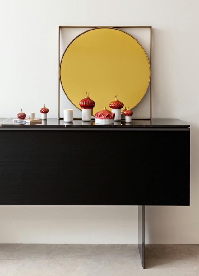 1001ライトキャンドル(塔・Ruby) - ナイトアプローチ LLADRO リヤドロ  置物 人形 フィギュリン オブジェ インテリア 磁器 リアル スペイン プレゼント 結婚 お祝い 新築 開業 リビング 寝室 事務所  【正規品】01040173