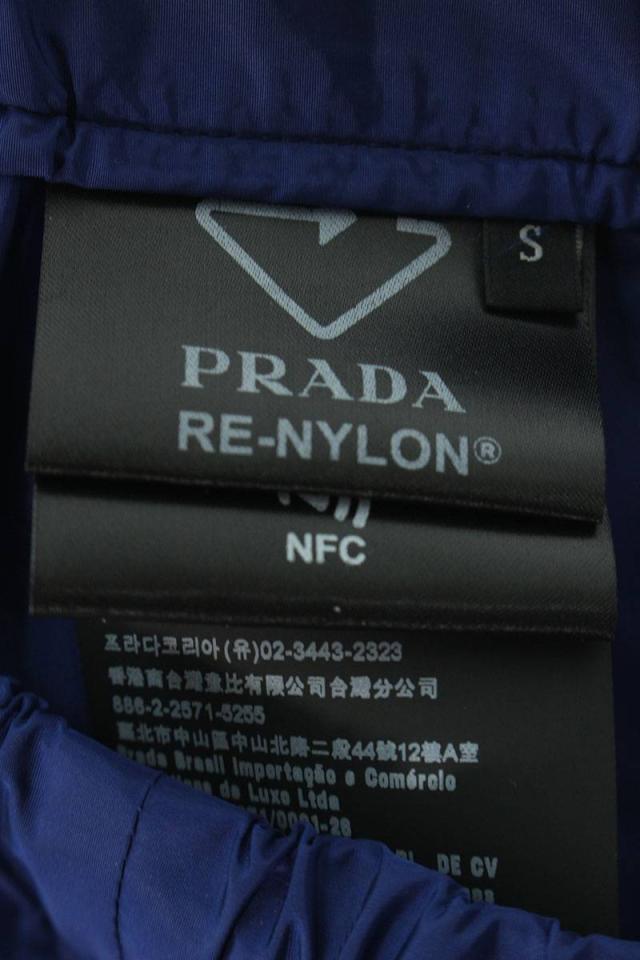 プラダ サイズ:S SPH153 S212 1WQ9 RE-NYLON三角プレートハーフパンツ