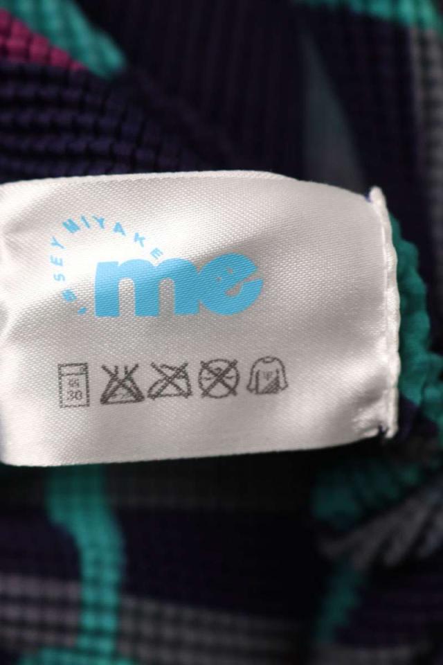 ミー/イッセイミヤケ   MI23FJ421 総柄プリーツ長袖カットソー 中古 BS99 ミー/イッセイミヤケ MI23FJ421 総柄プリーツ長袖カットソー 中古 BS99