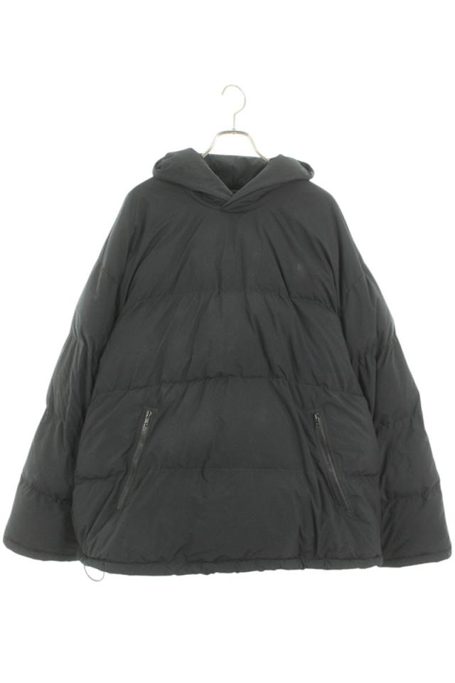 バレンシアガ サイズ:3  720156 スポーティーパファ—ダウンジャケット 中古 SB01