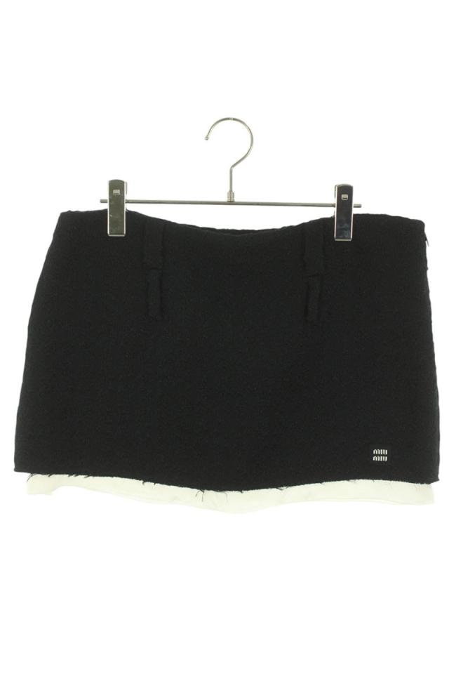 ミュウミュウ サイズ:42  MG1857 11GT ロゴパッチミニスカート 中古 BS99