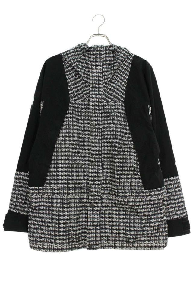 シュプリーム  ノースフェイス サイズ:L  21SS  Studded Mountain Light Jacket スタッドマウンテンライトジャケットブルゾン 中古 SB01