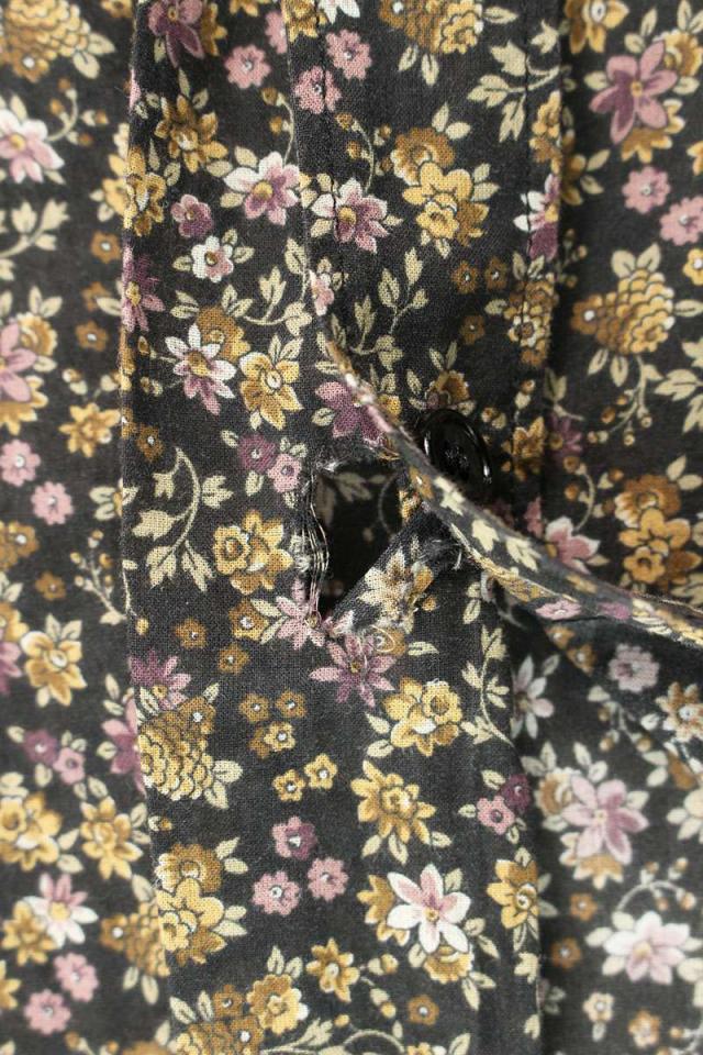 セリーヌ サイズ:38 20ZX1056I フラワー総柄長袖シャツ 中古 BS55 セリーヌ サイズ:38 20ZX1056I フラワー総柄長袖シャツ 中古 BS55