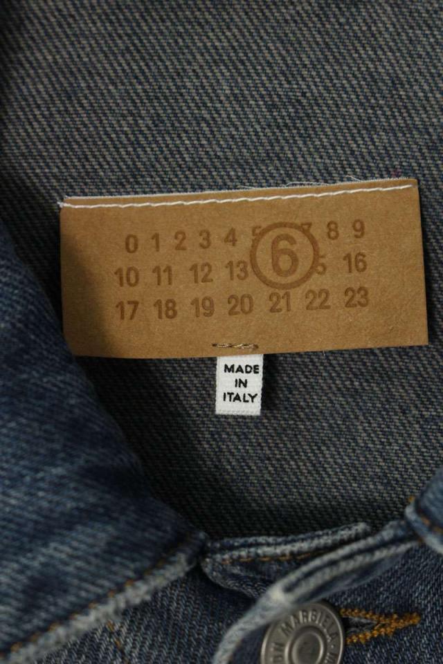 エムエムシックス サイズ:46  25SS  SH0AM0047 ダメージ加工トラッカーデニムジャケット 新古品 SB01 エムエムシックス サイズ:46 25SS SH0AM0047 ダメージ加工トラッカー