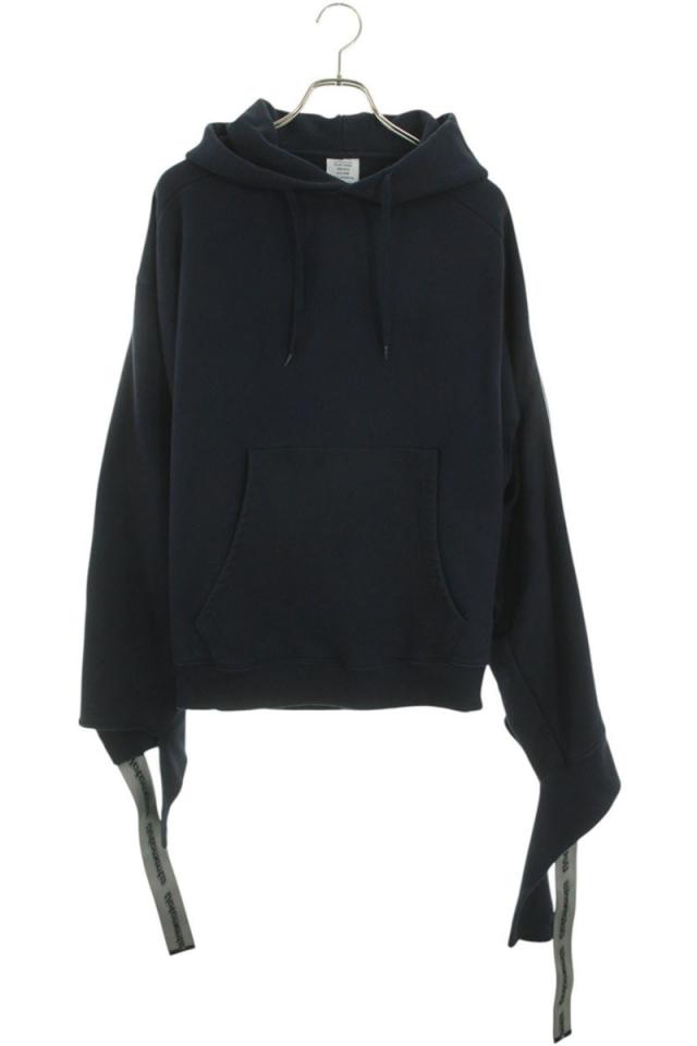 ヴェトモン サイズ:L  WSS18TR26 テープロゴプルオーバーパーカー 中古 SB01