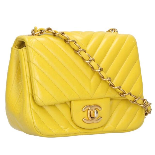 シャネル   ミニマトラッセ17 カーフスキンチェーンショルダーバッグ 中古 BS55