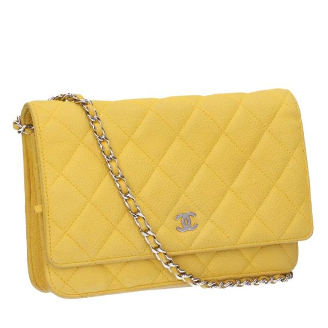 シャネル マトラッセ キャビアスキンチェーンショルダーバッグ 中古 OM10