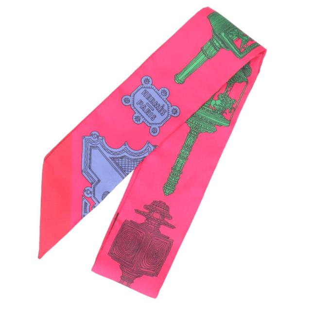 エルメス   MERVEILLEUSES LANTERNES メルヴェイユーズ ランタン 総柄シルクスカーフ 中古 BS99