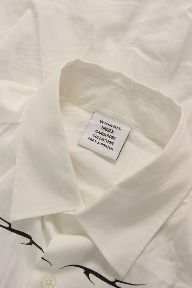 ヴェトモン サイズ:S UA52SH500W ロゴプリント長袖シャツ 中古 OM10