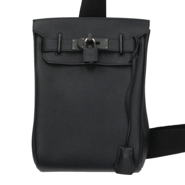 エルメス サイズ:PM  アッカドPM モノクローム K刻印 ブラック金具トゴ ソーブラックショルダーバッグ 中古 GZ14