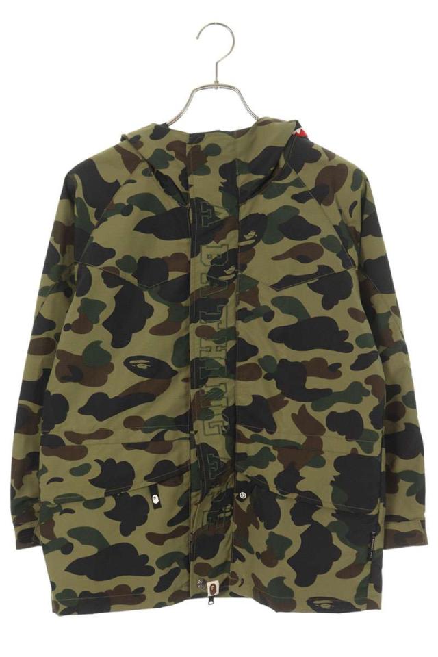 アベイシングエイプ サイズ:150 カモシャークマウンテンパーカー 中古 FK04