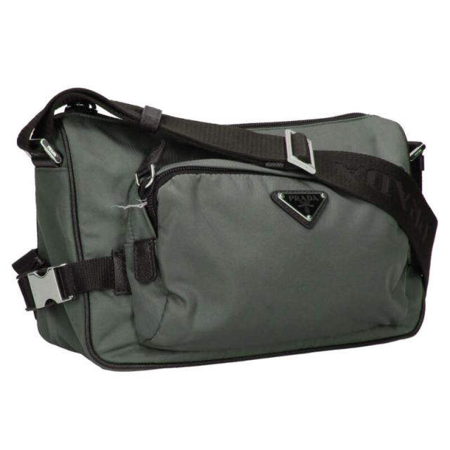 プラダ   2VH192 トライアングルロゴプレートリナイロンショルダーバッグ 中古 SB01