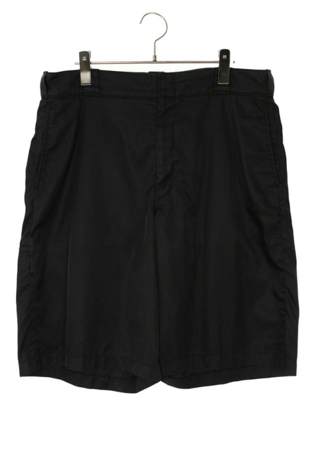 プラダ サイズ:50  SPG32 三角ロゴプレートナイロンハーフパンツ 中古 SB01