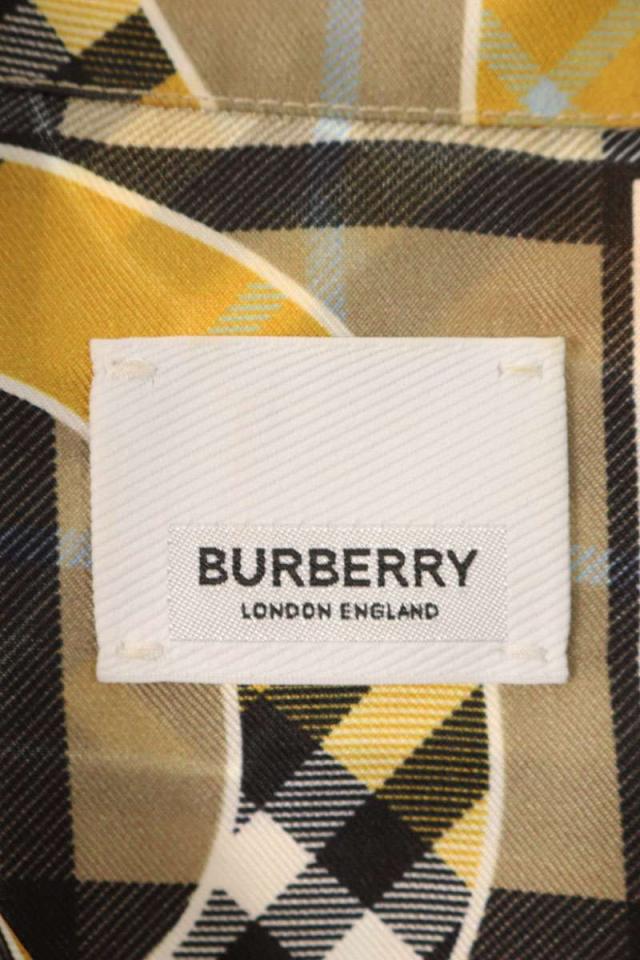 バーバリー サイズ:S 8039130 ノヴァチェックグラフィティプリント半袖