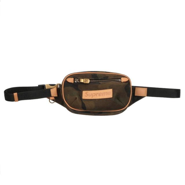 シュプリーム ルイヴィトン LV Bumbag PM カモフラモノグラムウエストバッグ 中古 SB01