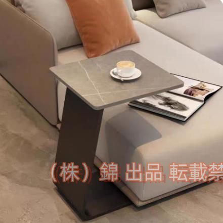 サイドテーブル C タイプ コーヒーテーブル ソファ エンドテーブル モダンな小型ベッドサイドテーブル 錦リビングルーム ベッドルーム バルコニー用 Color : A