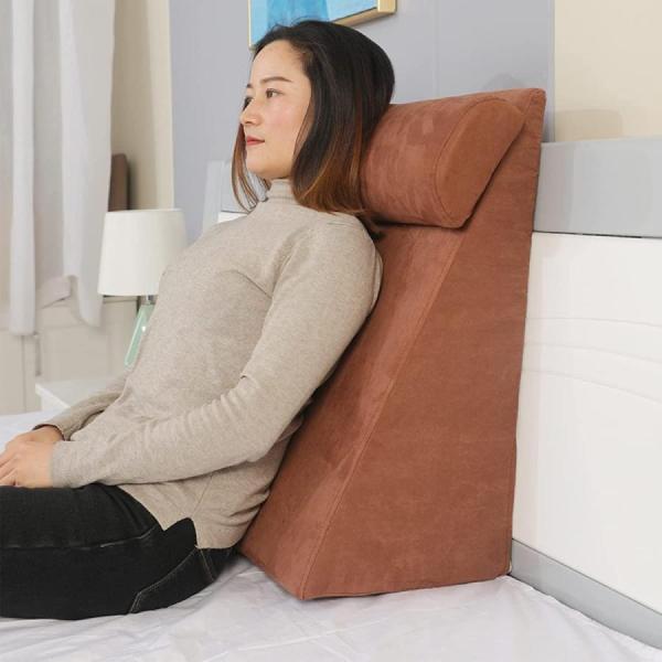 もちた 三角クッション枕腰枕背もたれクッションベッド胃全摘術後などに傾斜